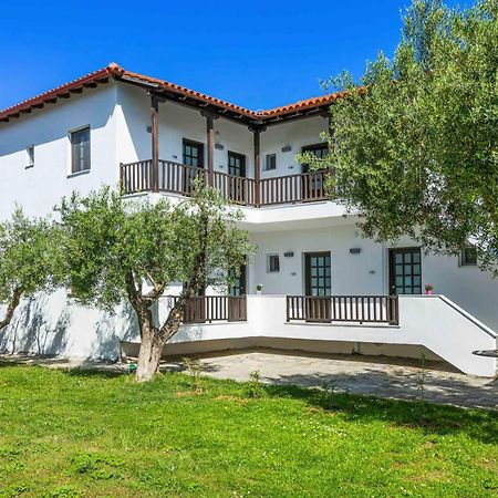 Eleon Suites Afytos Buitenkant foto